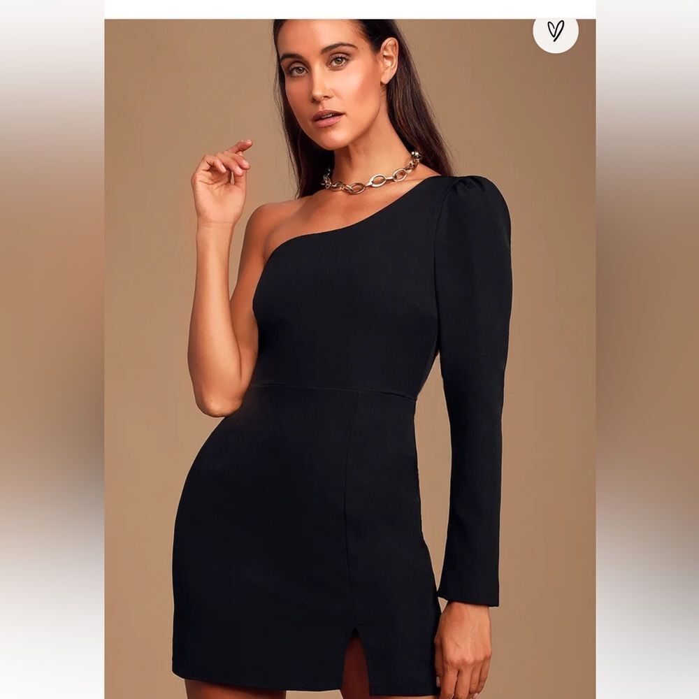 Lulu’s All Is Well Black One-Shoulder Long Sleeve Bodycon Dress